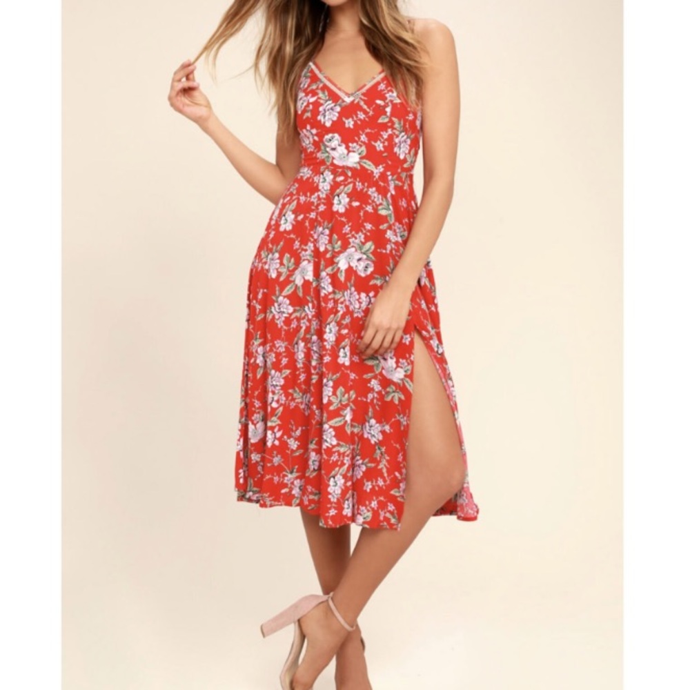 Lulu’s Esperanza Red Floral Print Midi Sundress Size M
